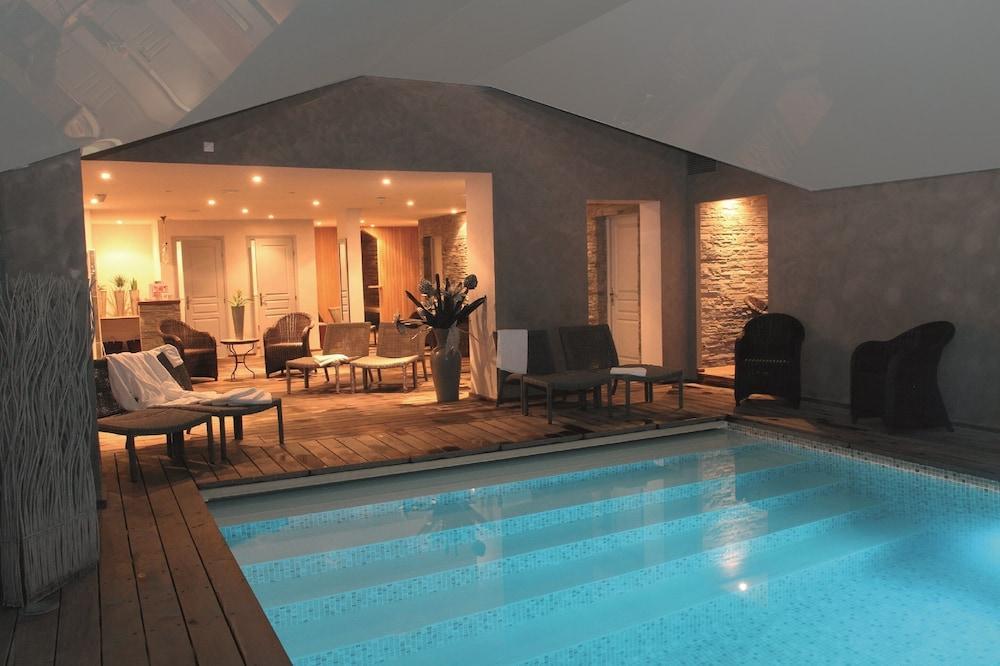Hotel Antares & Spa La Rivière-Saint-Sauveur Exterior foto